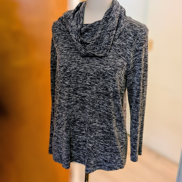 Eddie Bauer Navy Blue and White Cowl Neck Sweater - Picture 2 of 3